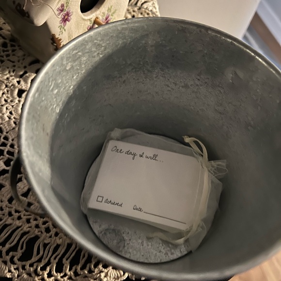 Bucket list gift NWT - Picture 5 of 6